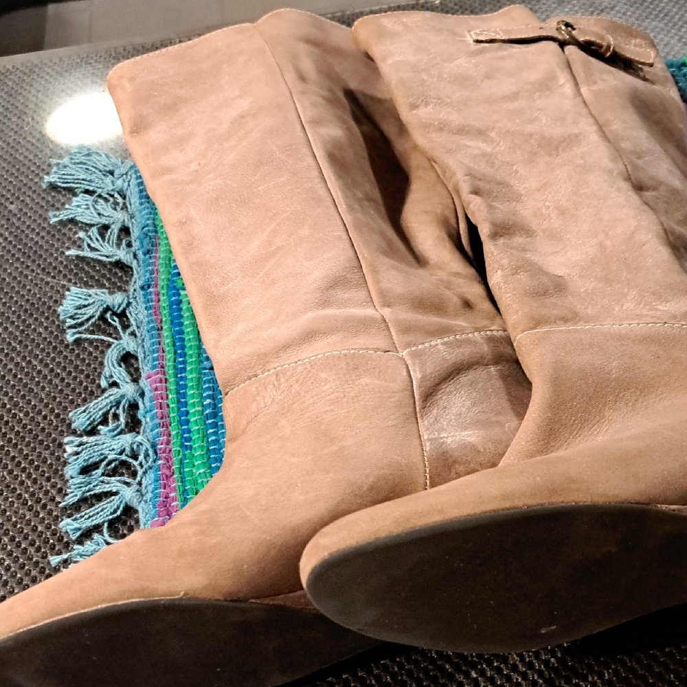 Chic Tan Heeled  Leather Boots for Women